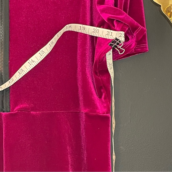 Fuchsia Crushed Velvet Dress - Picture 14 of 14